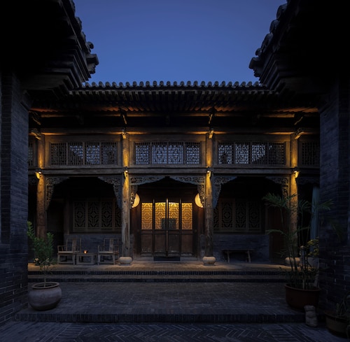 Jing's Residence