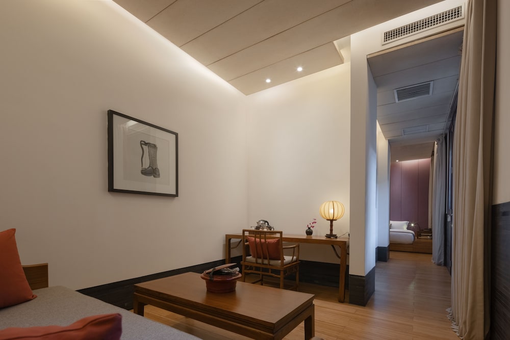 Jings Residence by null