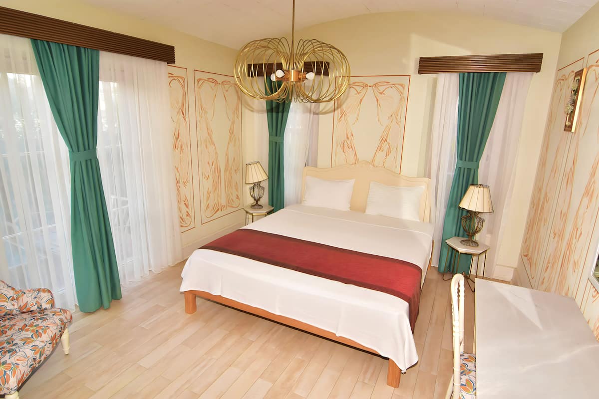 Tweepersoonskamer | Luxe beddengoed, een minibar, een kluis op de kamer