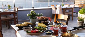 包含每日全套早餐