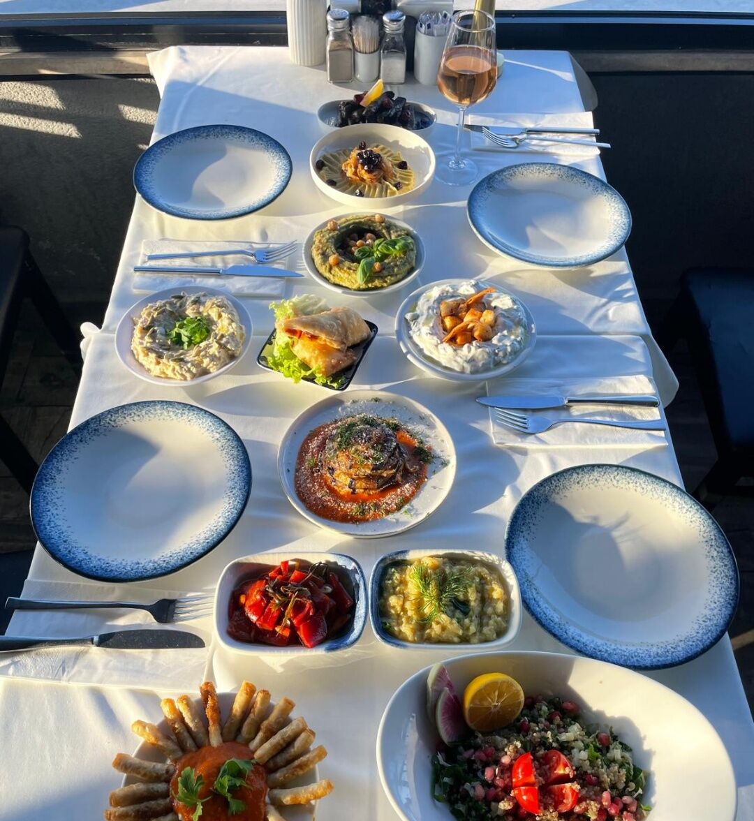 breakfast and dinner served, sea views