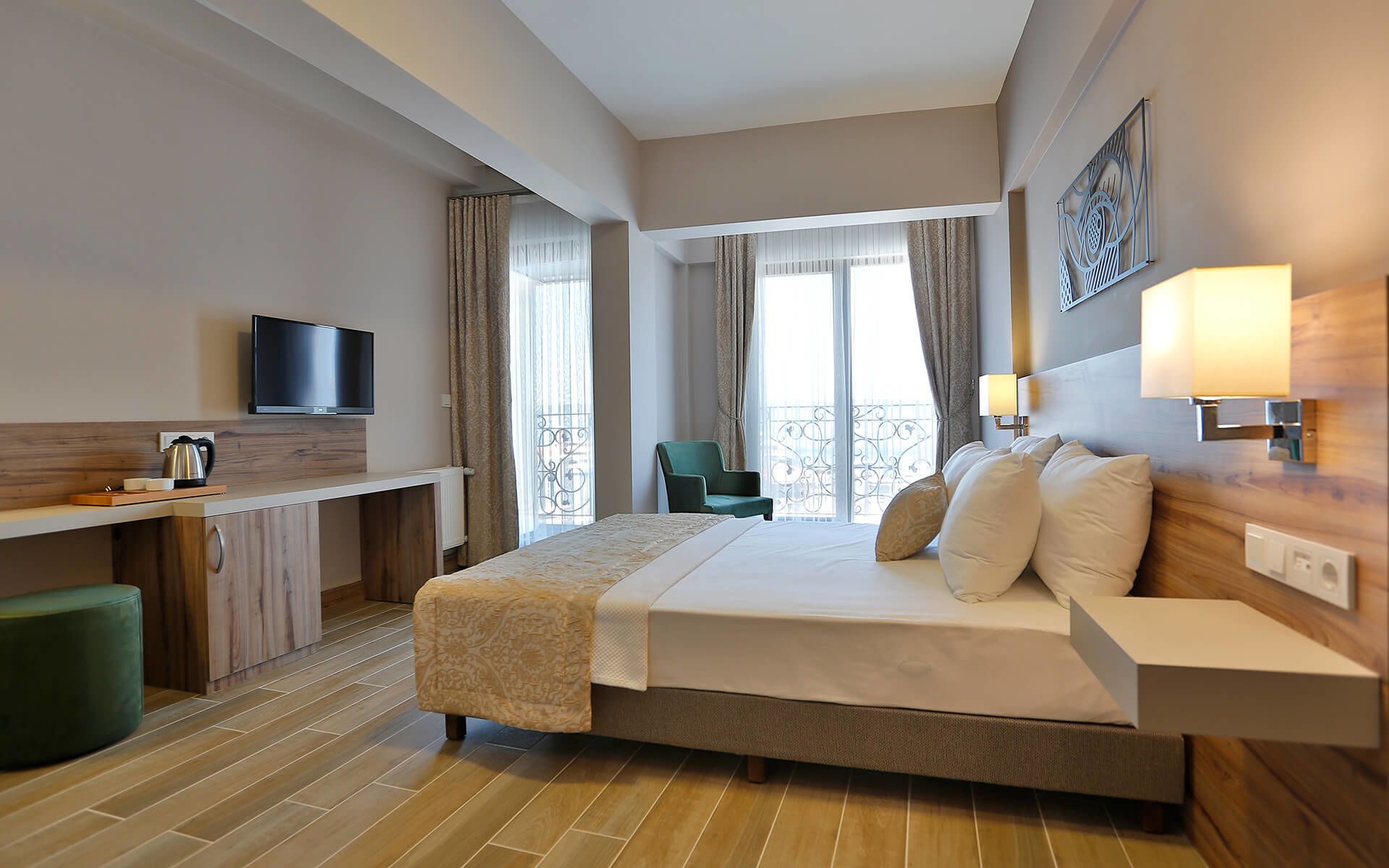 superior room, sea view | 1 bedroom, premium bedding, minibar, in-room safe