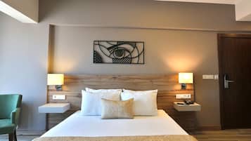 Ropa de cama de alta calidad y minibar