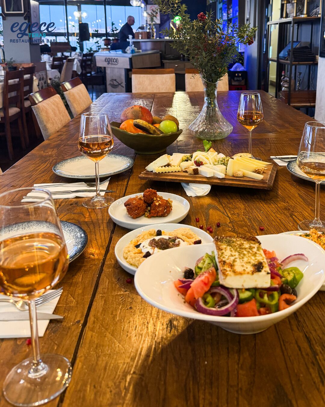 breakfast and dinner served, sea views