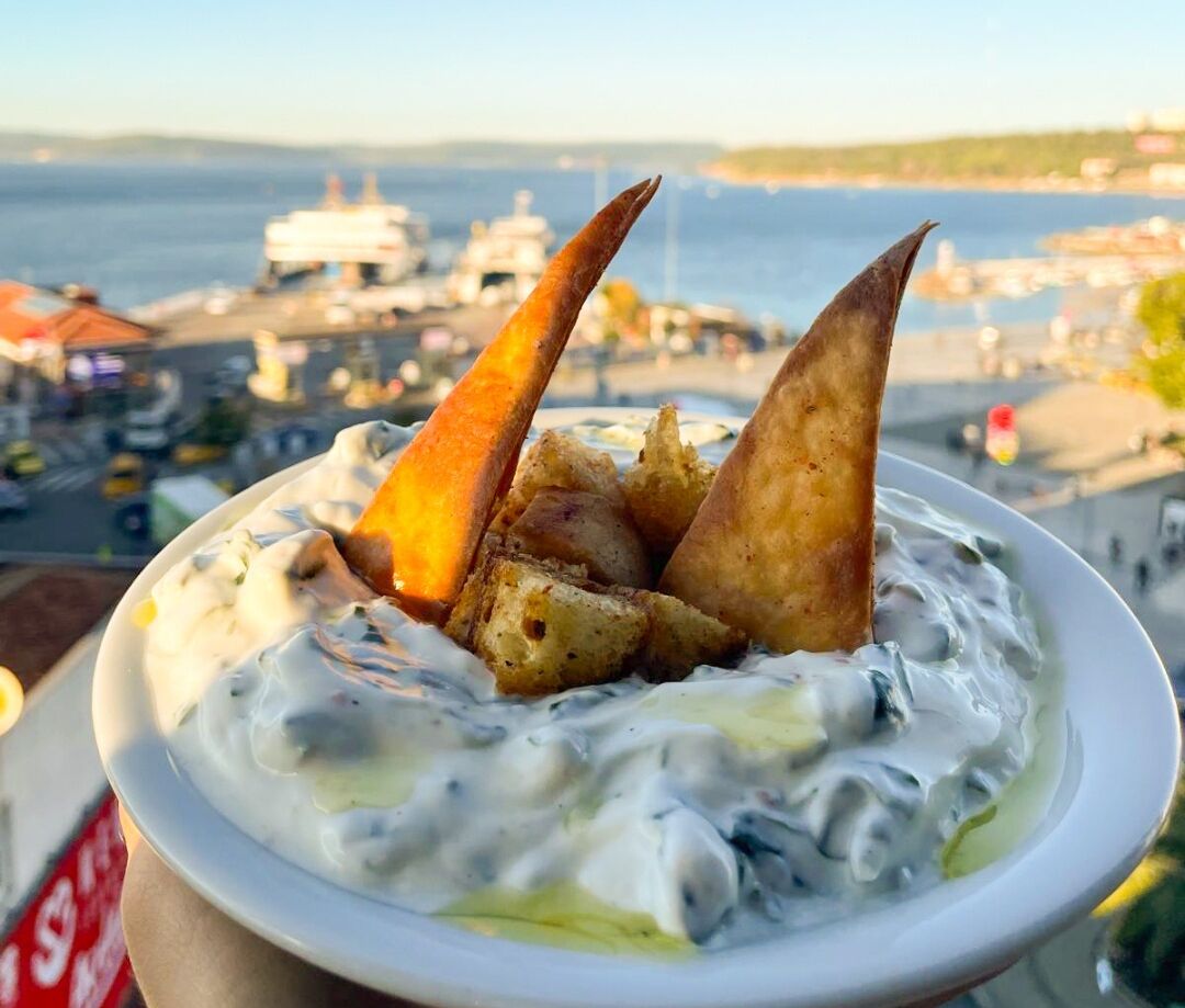 breakfast and dinner served, sea views