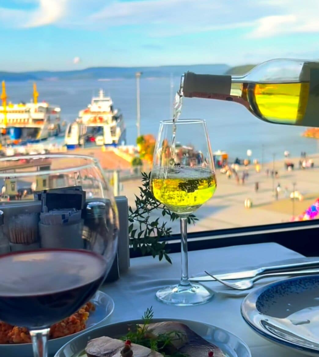 breakfast and dinner served, sea views