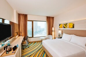 Literie de qualité supérieure, coffres-forts dans les chambres, bureau