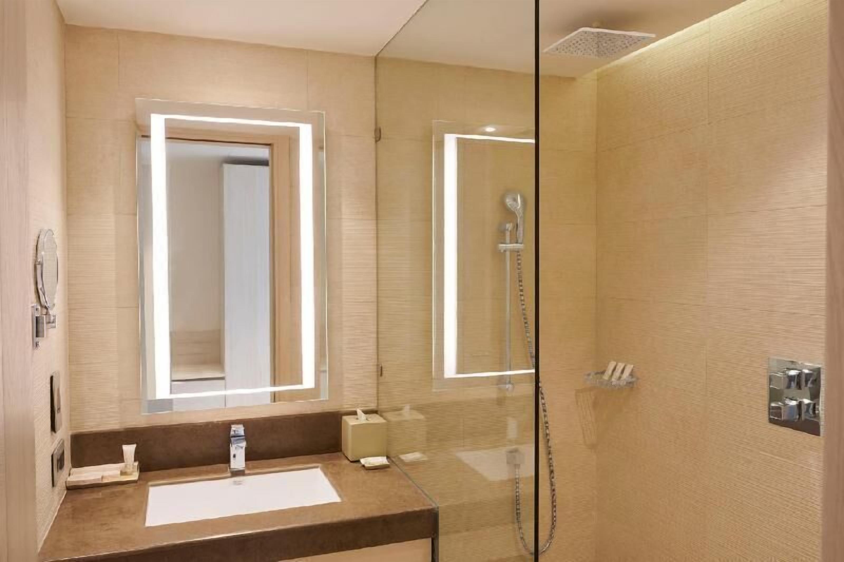 Salle de bain | Ensemble douche/baignoire, baignoire relaxante profonde
