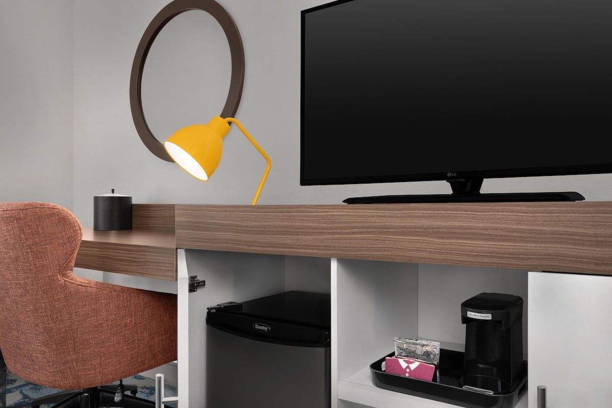 Premium bedding, pillowtop beds, in-room safe, desk