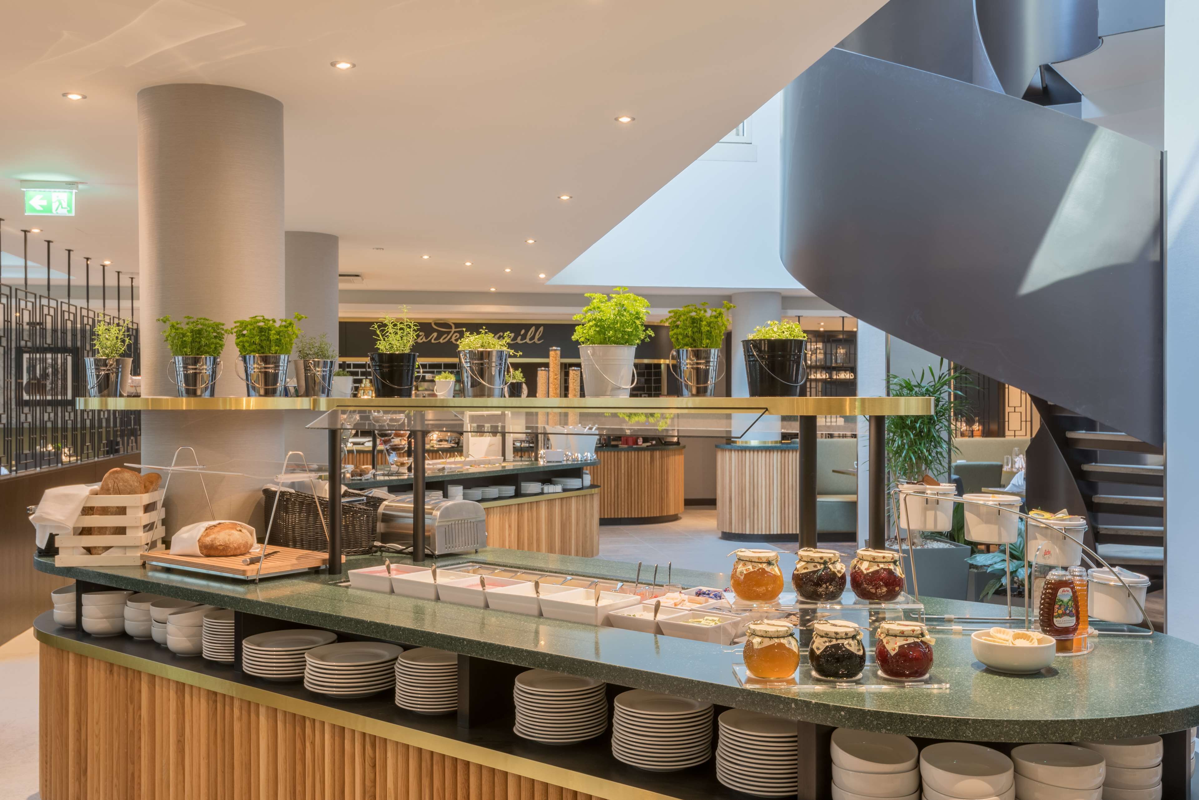daily buffet breakfast (eur 25 per person)