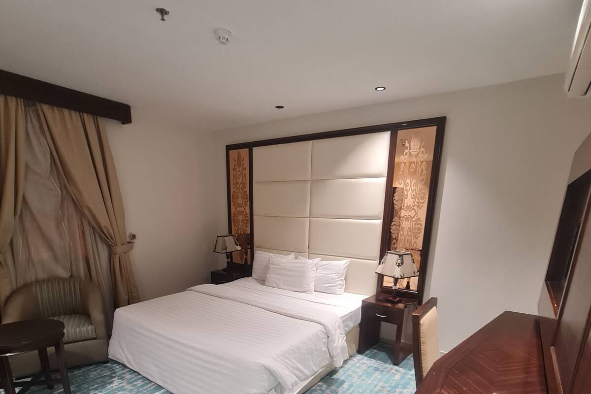 Junior-Suite, 1 King-Bett, Stadtblick