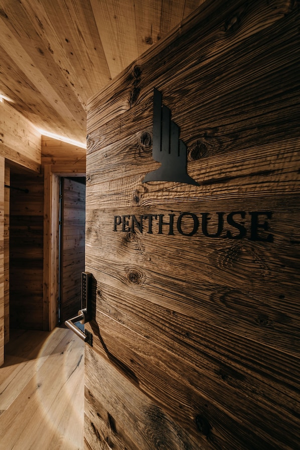 Deluxe Penthouse, 3 Bedrooms, Kitchen, Valley View | View from room