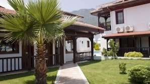 Unclassified image, 3 of 28, button - Erdem Hotel (Ula)