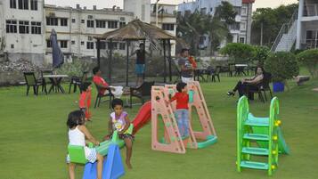 Children's play area - outdoor