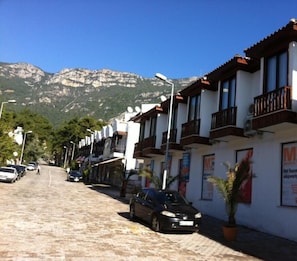Exterior - Ala Hotel (Ula)