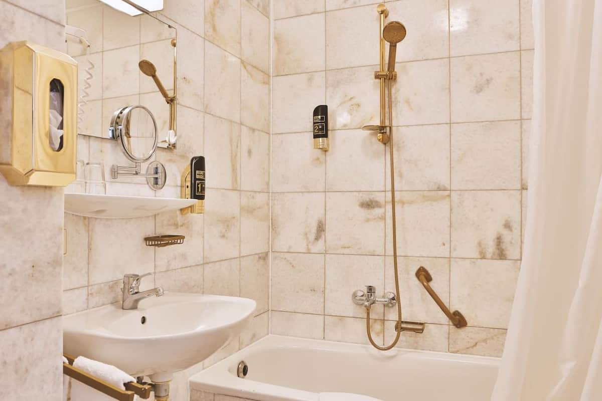 free toiletries, hair dryer, towels