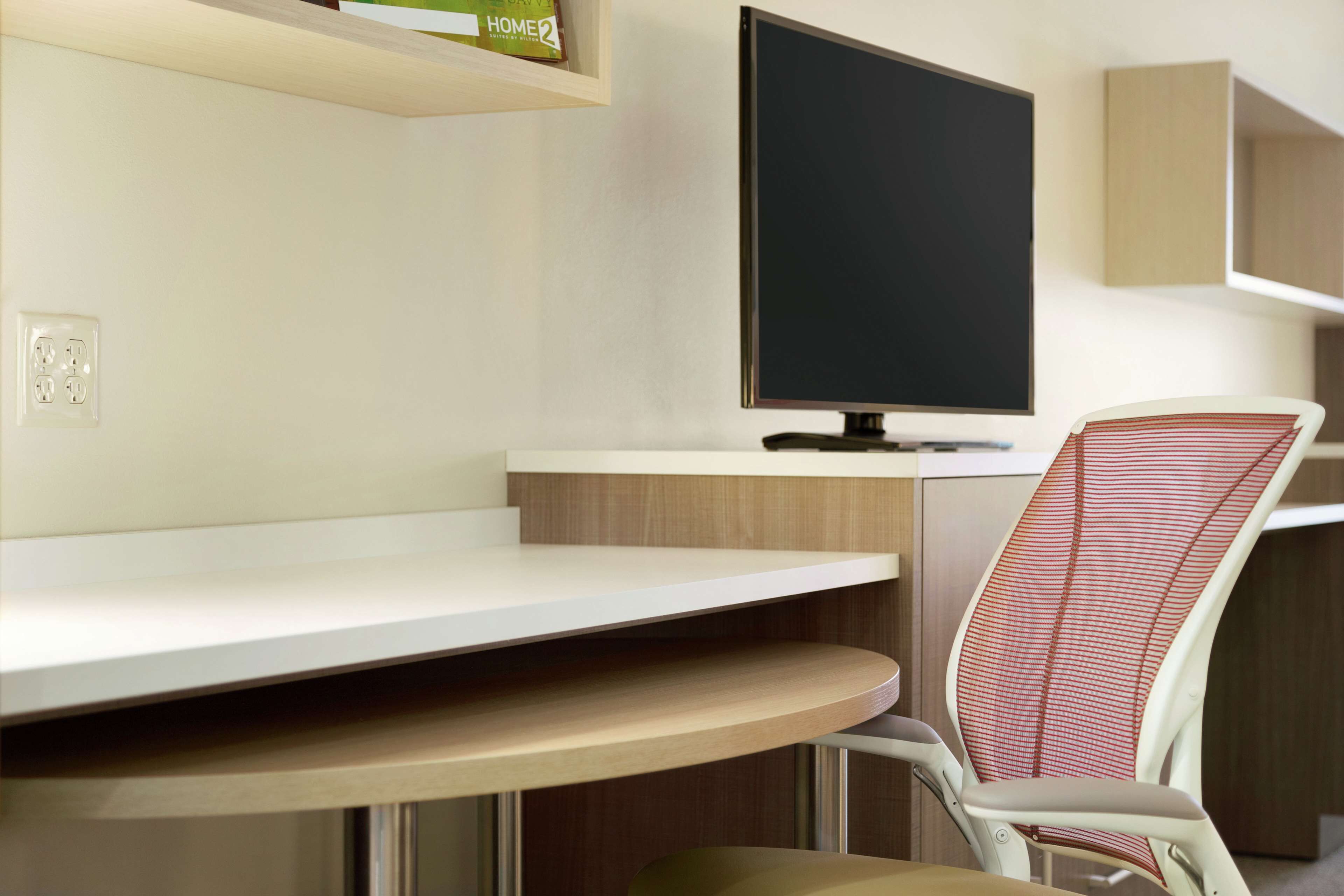 hypo-allergenic bedding, pillow-top beds, desk, laptop workspace