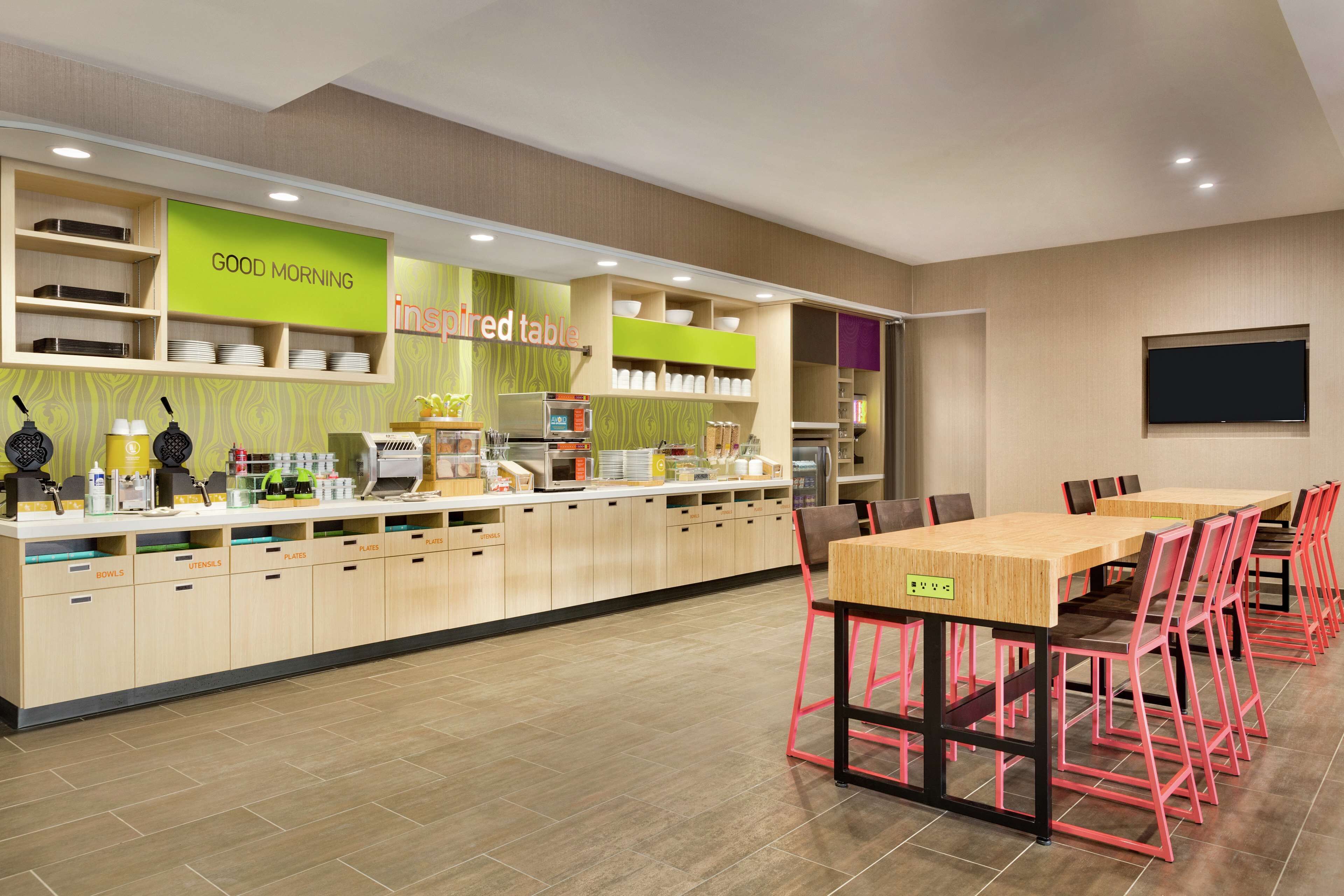 free daily on-the-go breakfast