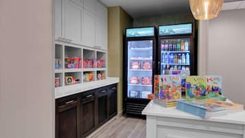 Snack bar
