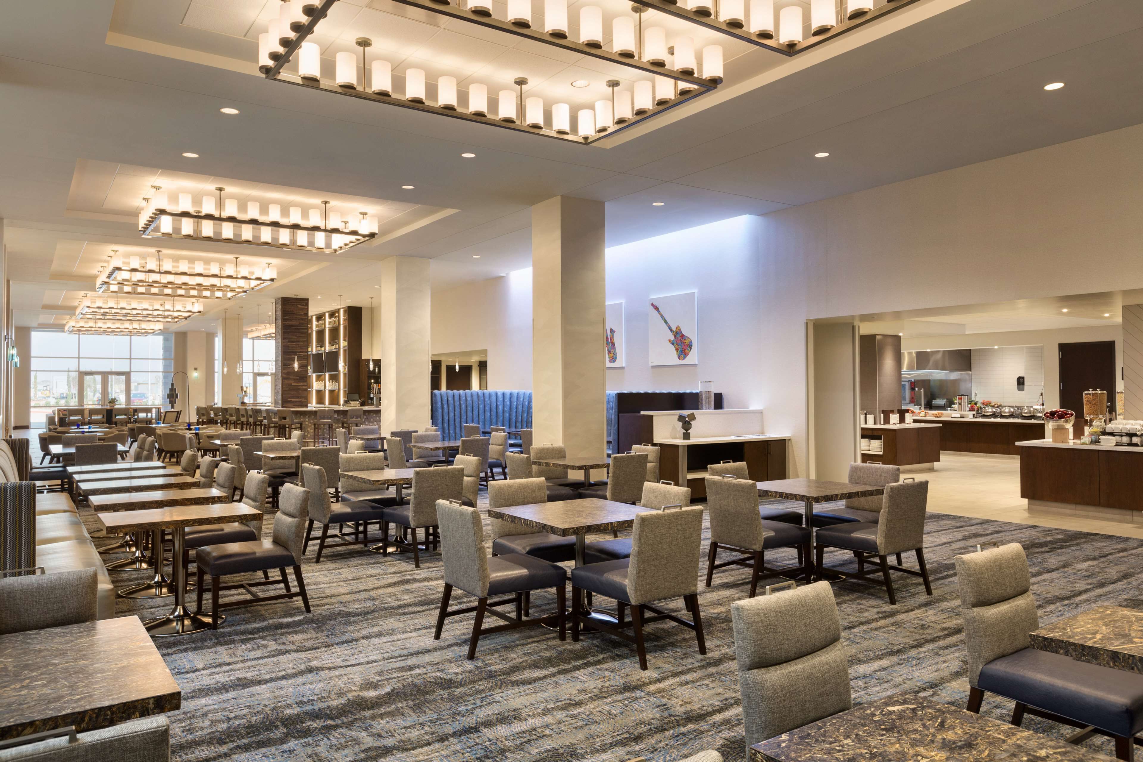 Embassy Suites by Hilton Denton Convention Center Reviews, Deals