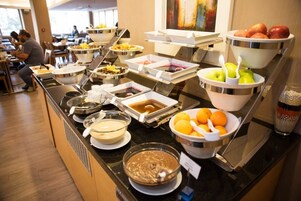Desayuno buffet incluido todos los días 