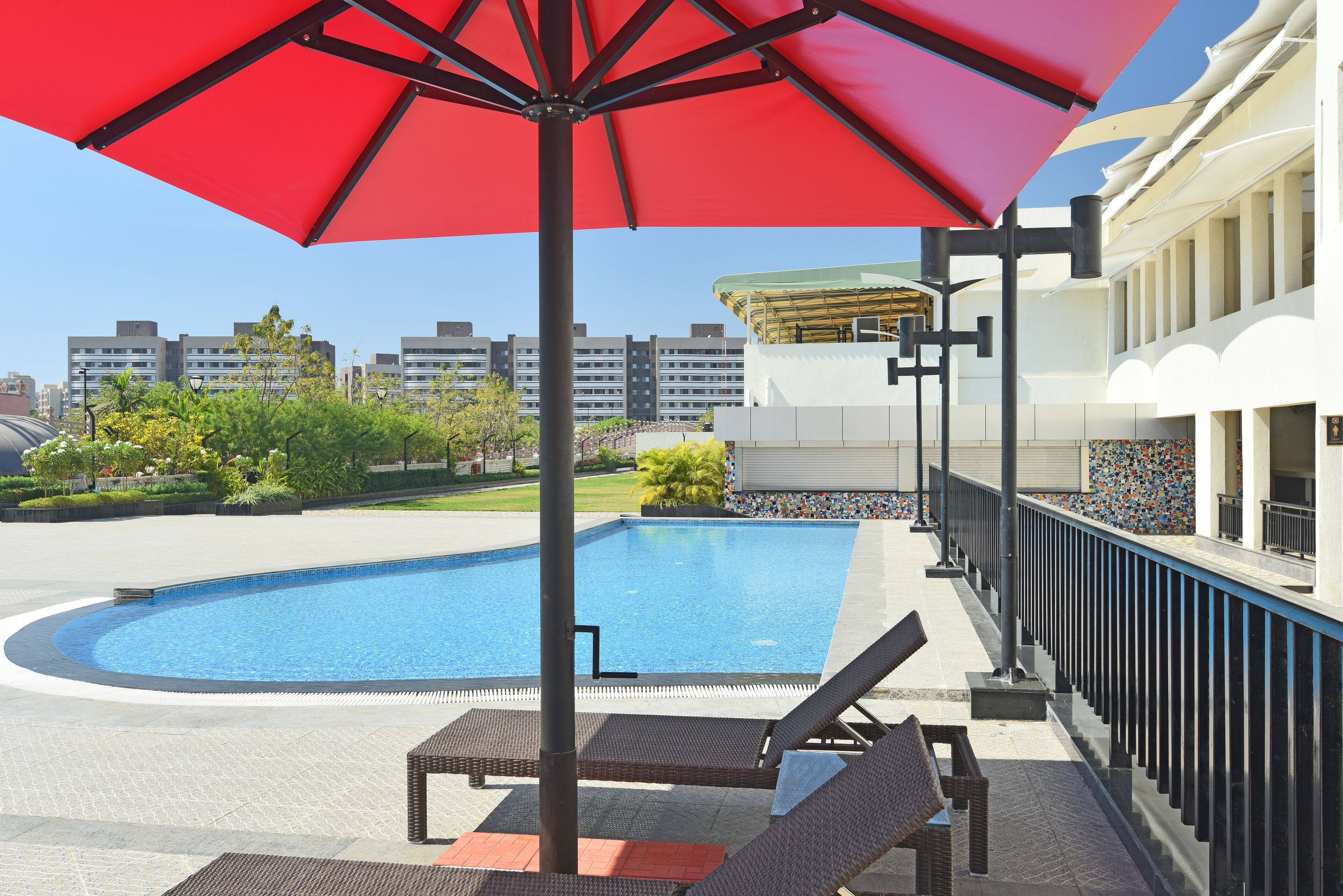 2 piscinas al aire libre