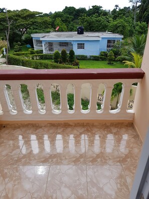 Standard Apartment, 1 Bedroom, Balcony, Garden View | Balcony view