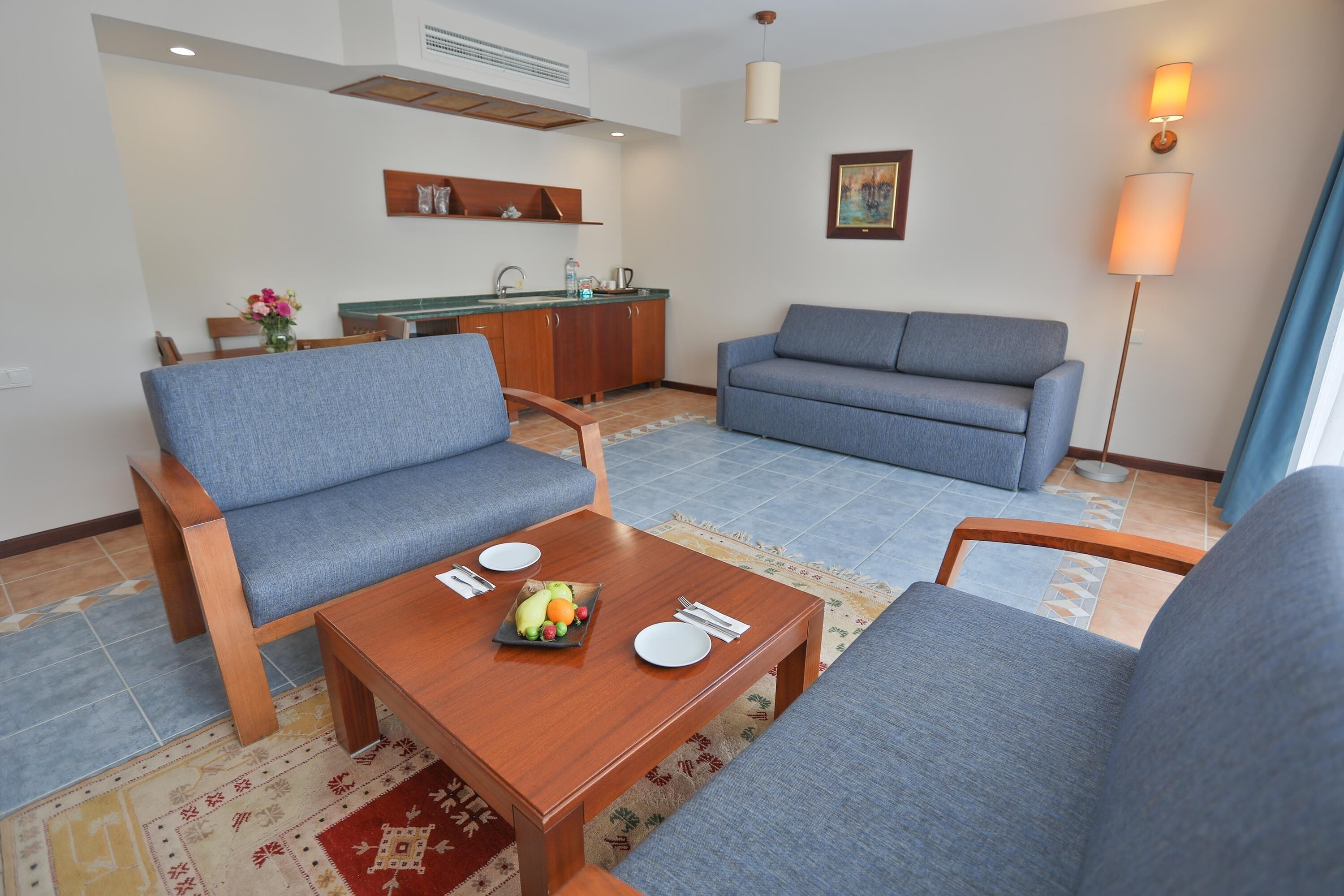 suite, 1 bedroom, garden area | 1 bedroom, premium bedding, minibar, in-room safe