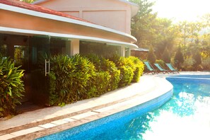 Alberca al aire libre