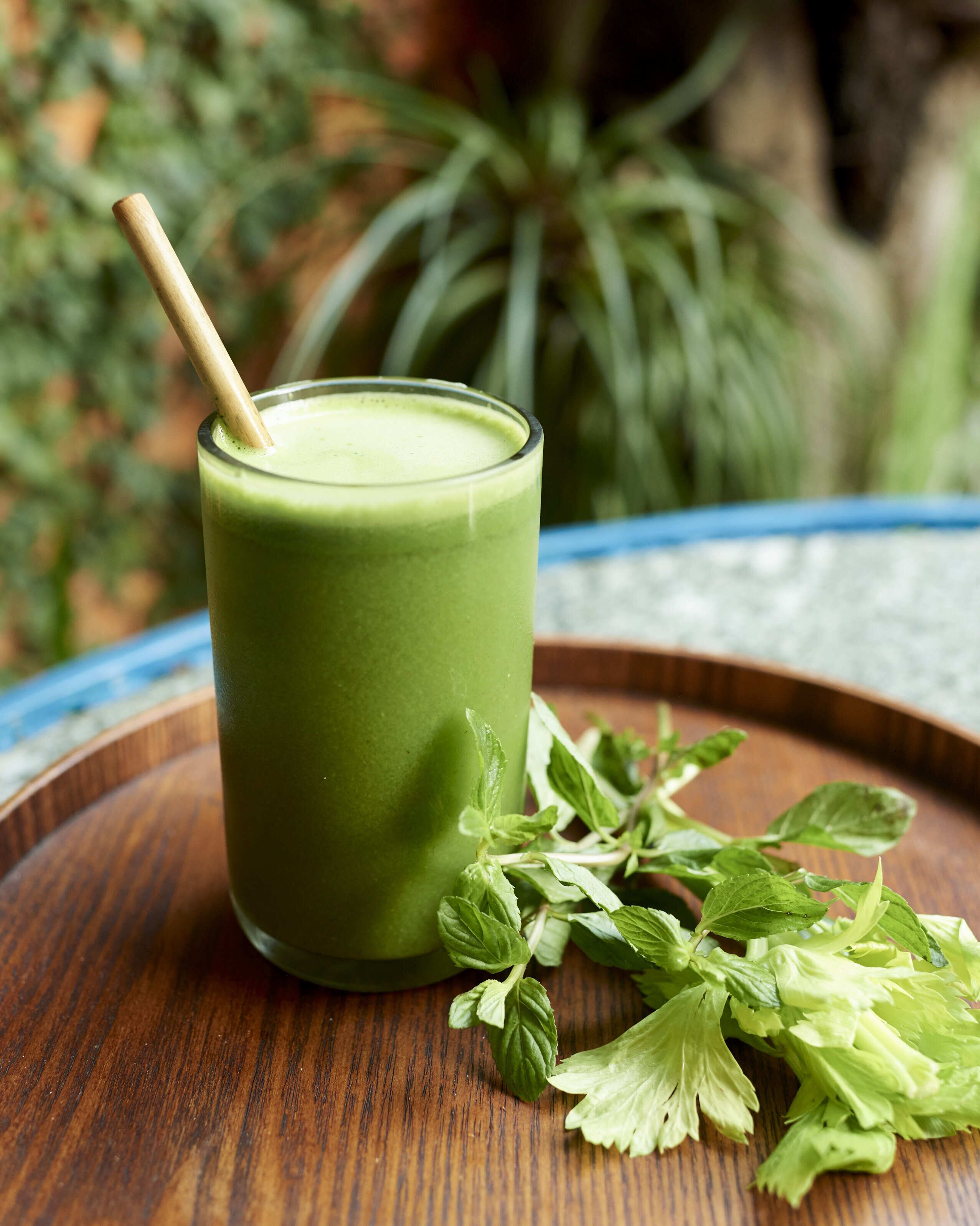 breakfast and lunch served, vegan cuisine