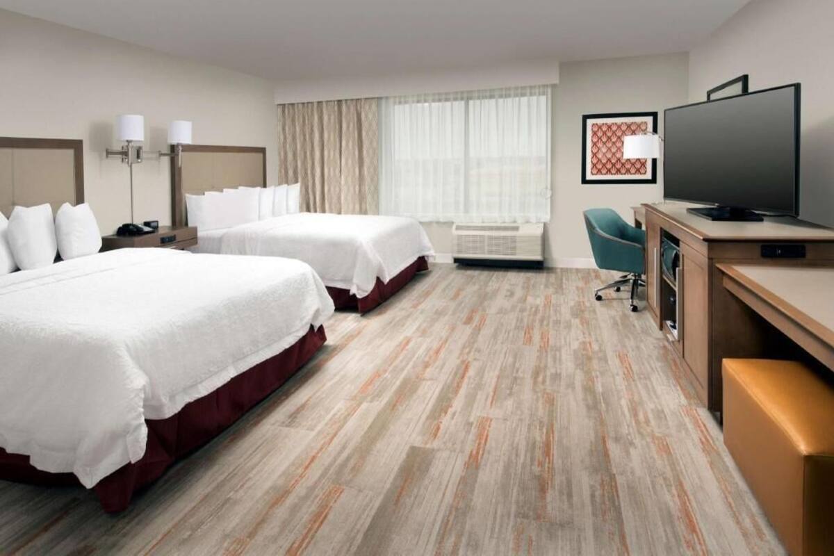 In-room safe, desk, laptop workspace, iron/ironing board