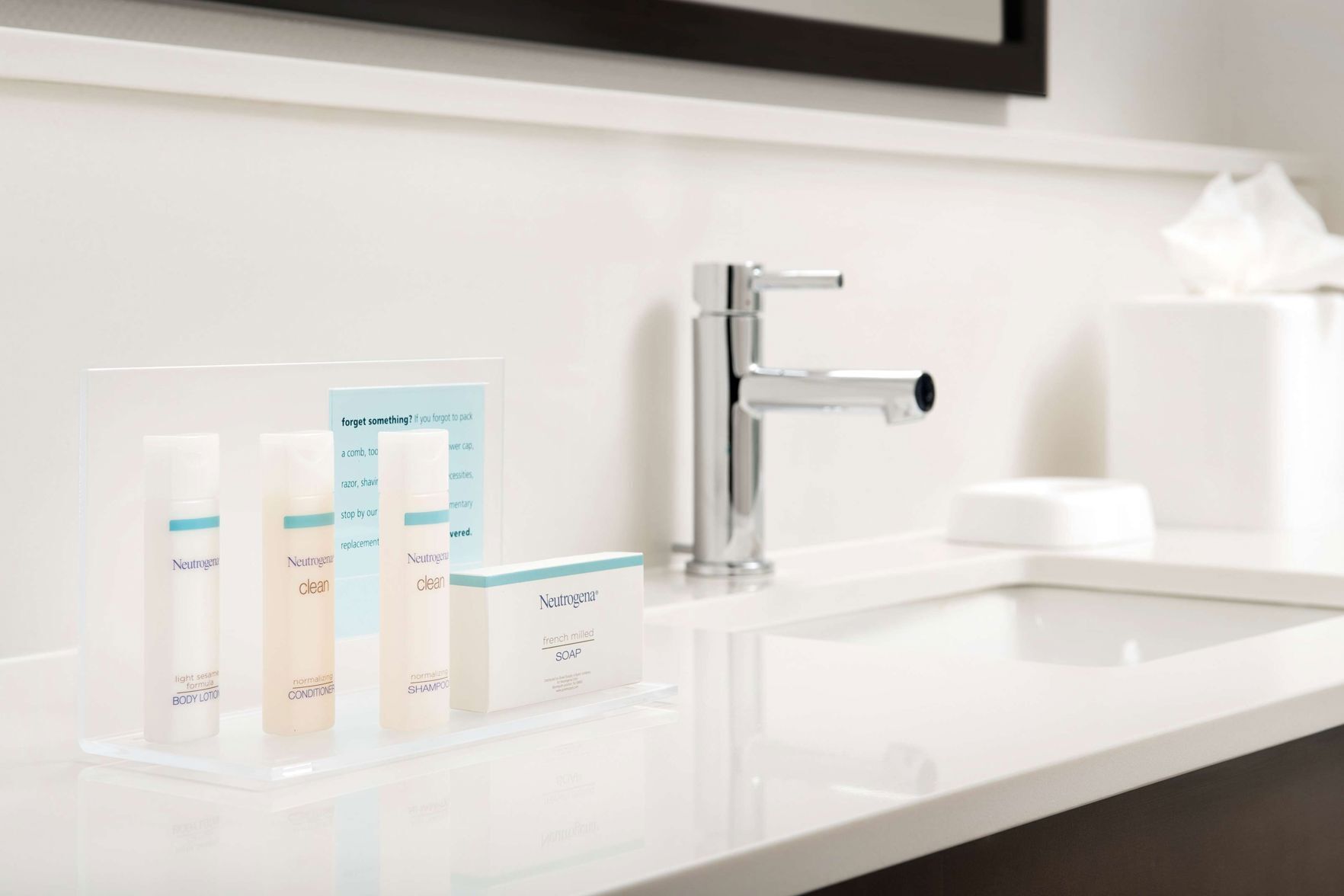 Bathroom | Free toiletries, hair dryer, towels