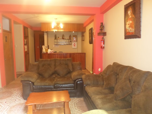 Interior - Hatun Pueblo Inn (Machu Picchu)