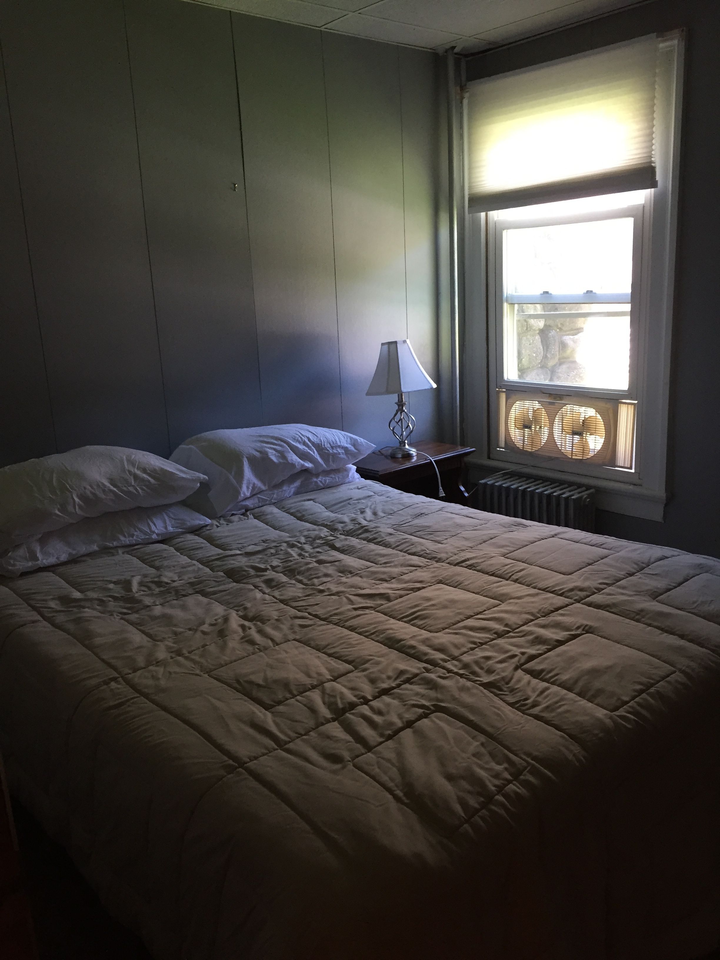 basic apartment, 2 bedrooms, kitchen | free wifi, bed sheets