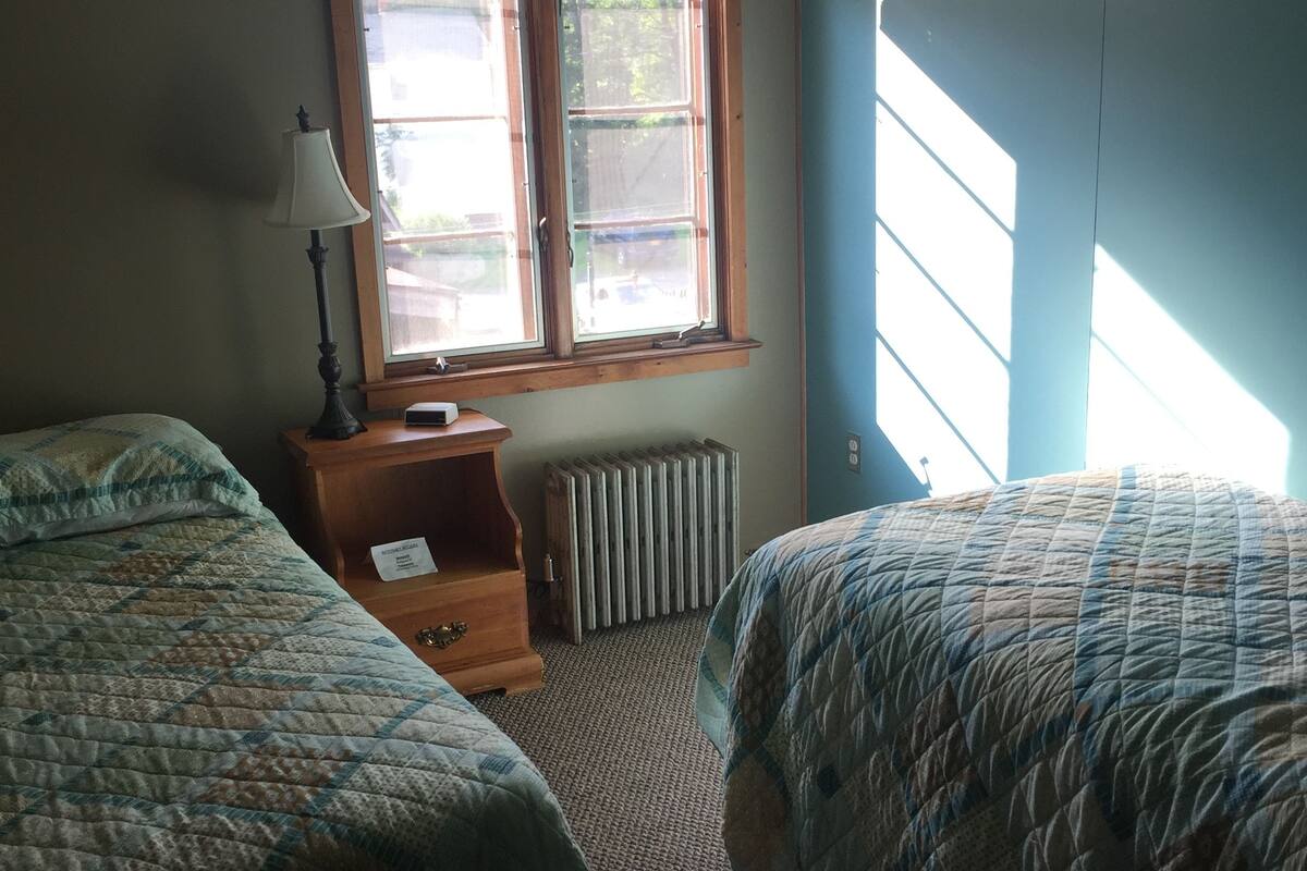 Classic Room, Multiple Beds