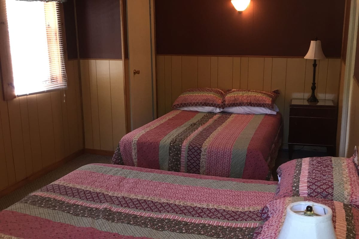 Classic Room, 2 Double Beds