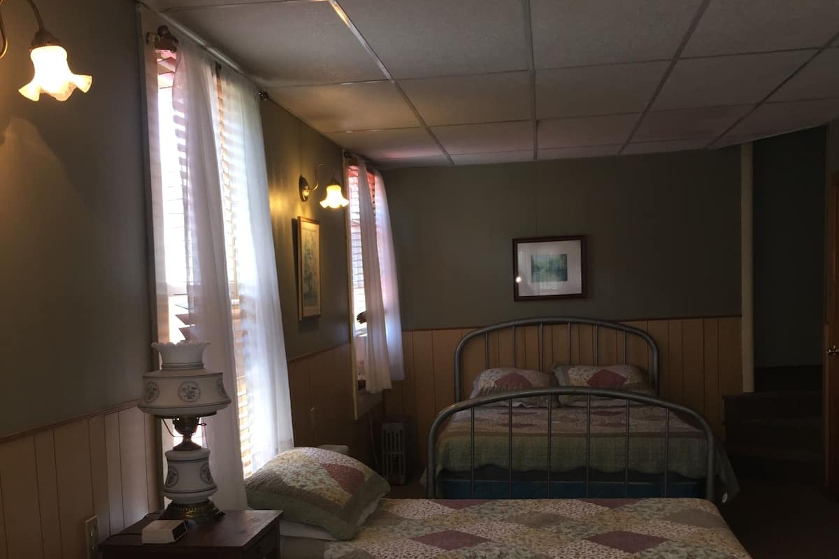 Classic Room, Multiple Beds