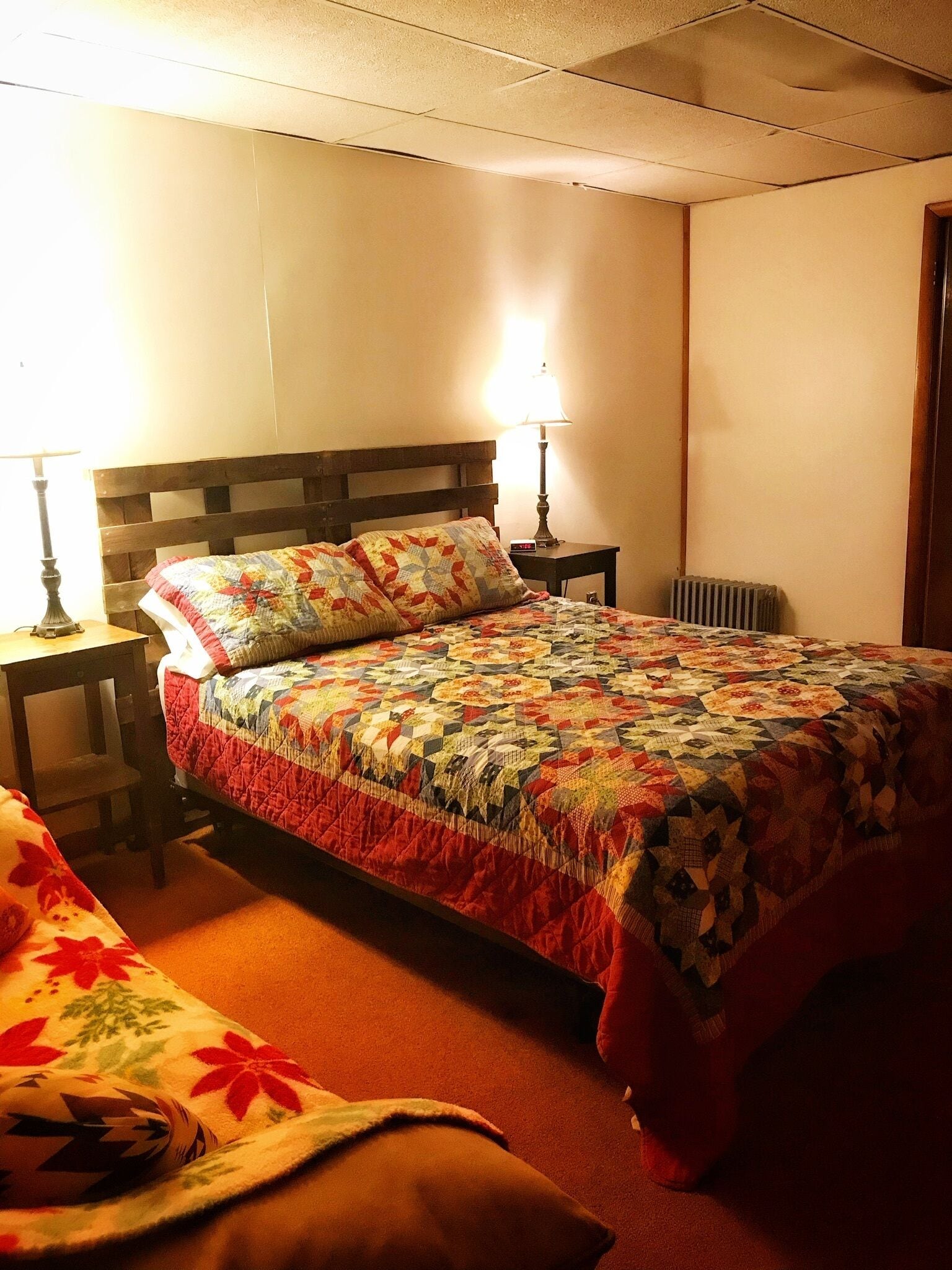 classic room, 1 queen bed | free wifi, bed sheets