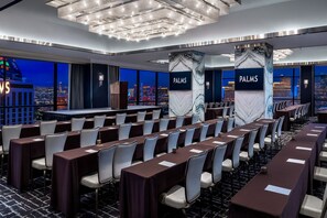 Meeting facility - Luxury Suites at the Palms (Las Vegas)