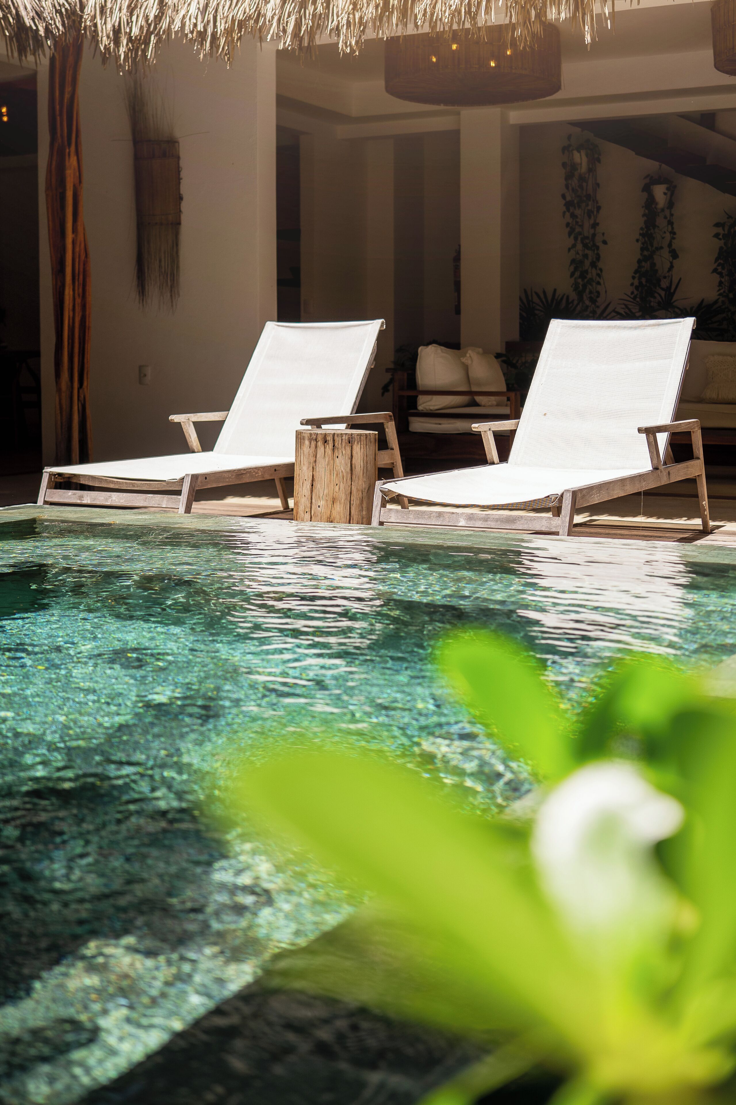 2 outdoor pools, sun loungers
