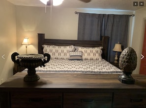 Quarto, 1 quarto, para não fumantes | Wi-Fi de cortesia