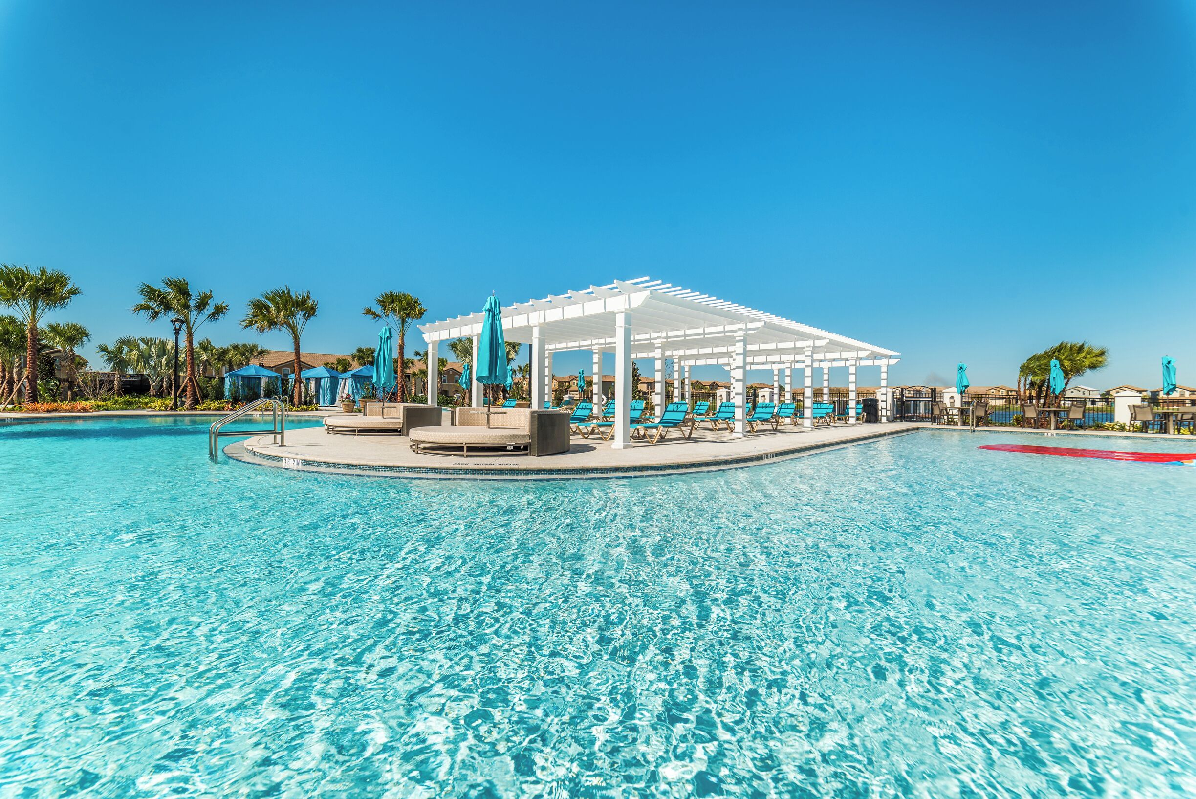 Piscine extérieure