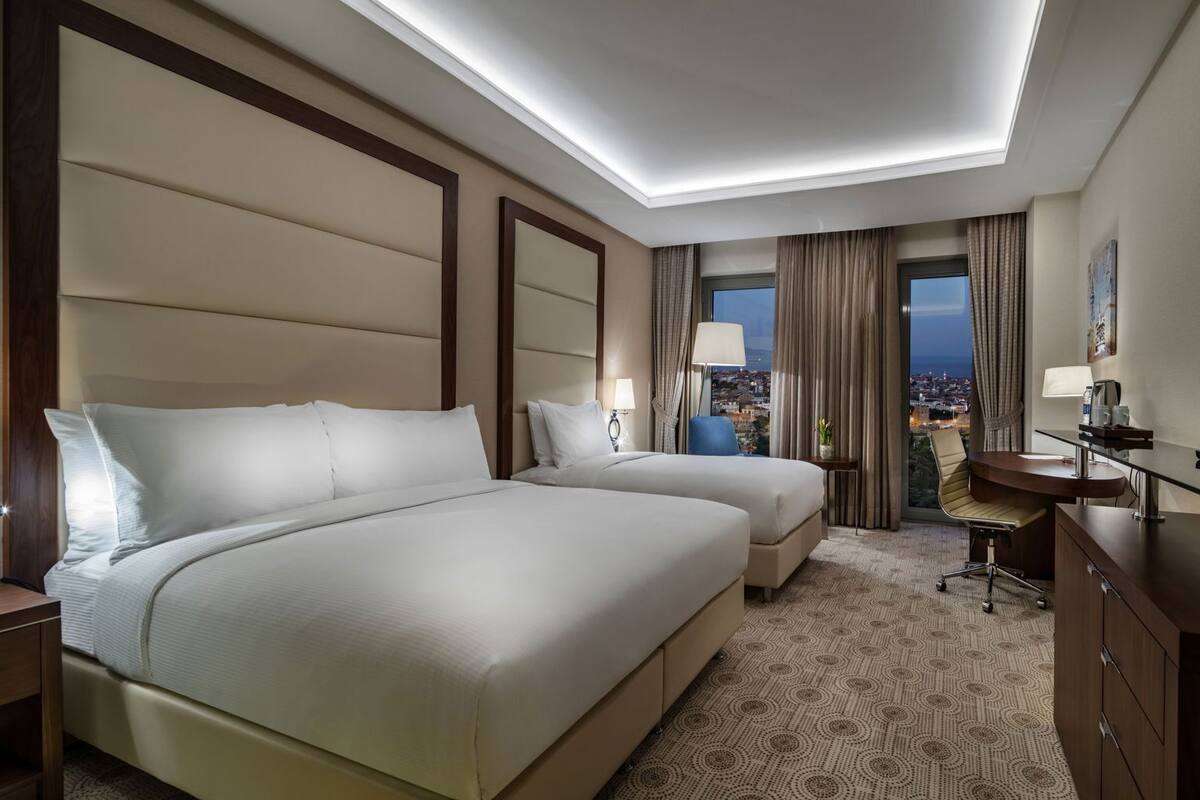 Minibar, in-room safe, soundproofing, free cots/infant beds