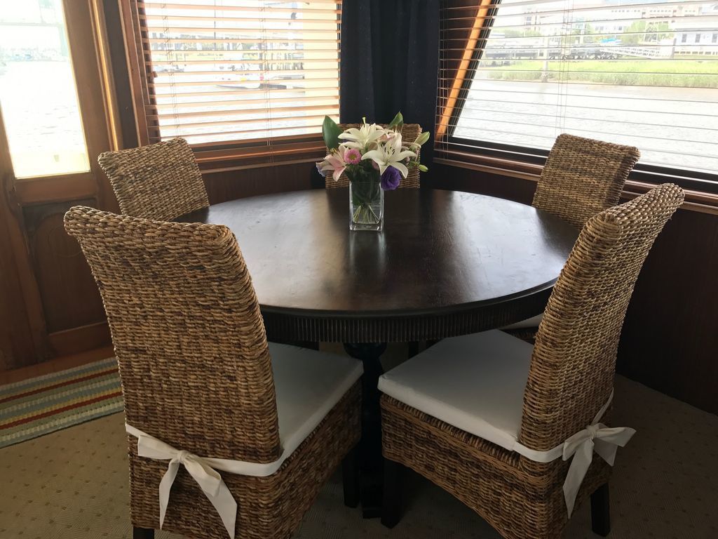 極品獨棟房屋, 4 間臥室, 水上 | 房內用餐區