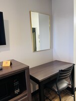 1 quarto, quartos à prova de som, Wi-Fi de cortesia, roupa de cama