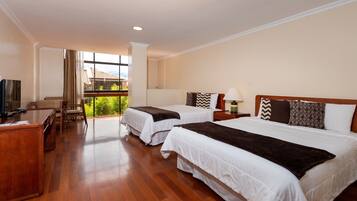 Habitación doble superior, 2 camas Queen size, baño privado, en el área del jardín | Minibar, escritorio, cortinas blackout y insonorización