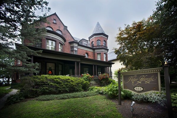 Front of property - The Peter Herdic Inn (Williamsport)
