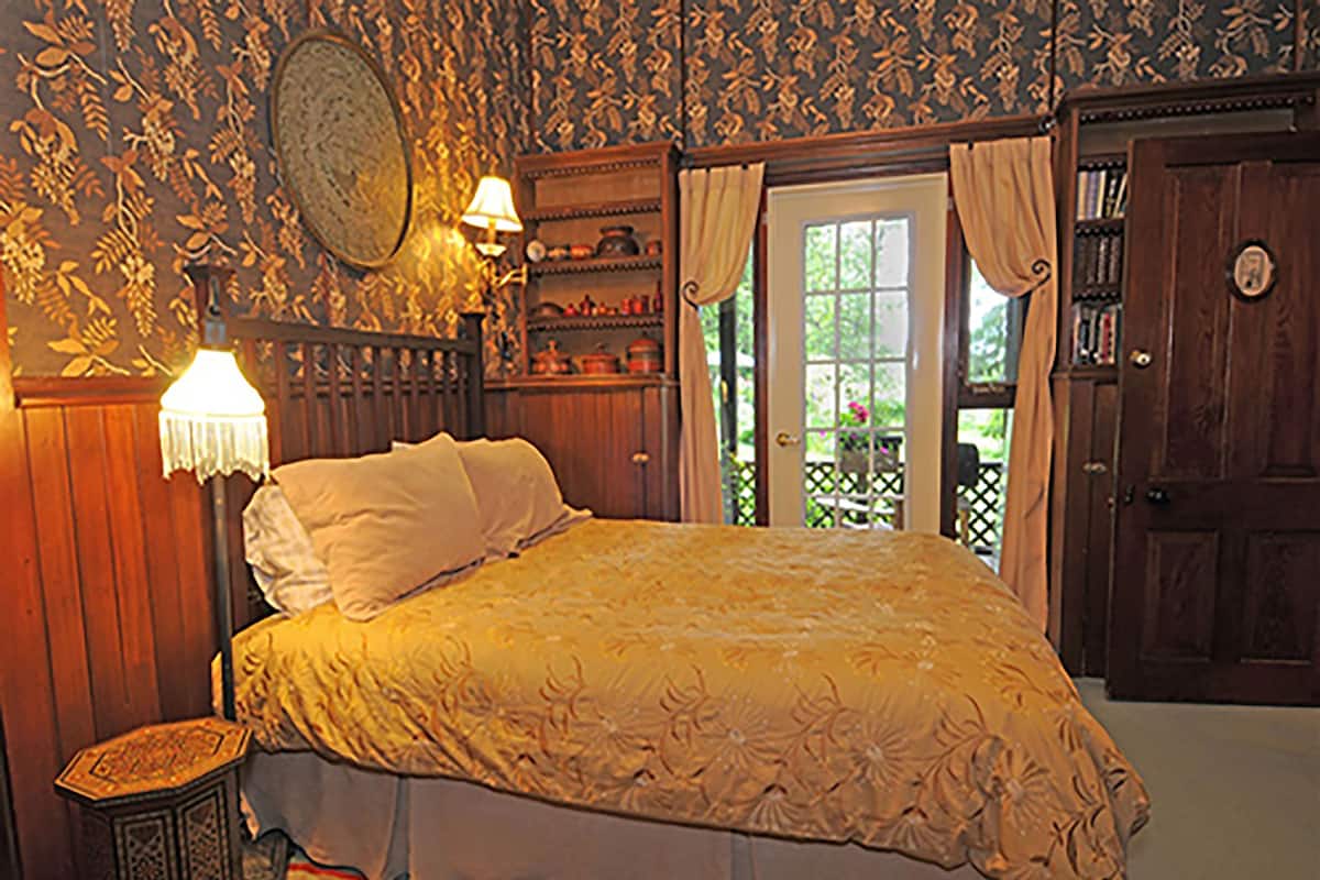 Deluxe-Suite, 1 Queen-Bett | 1 Schlafzimmer, individuell dekoriert, individuell eingerichtet