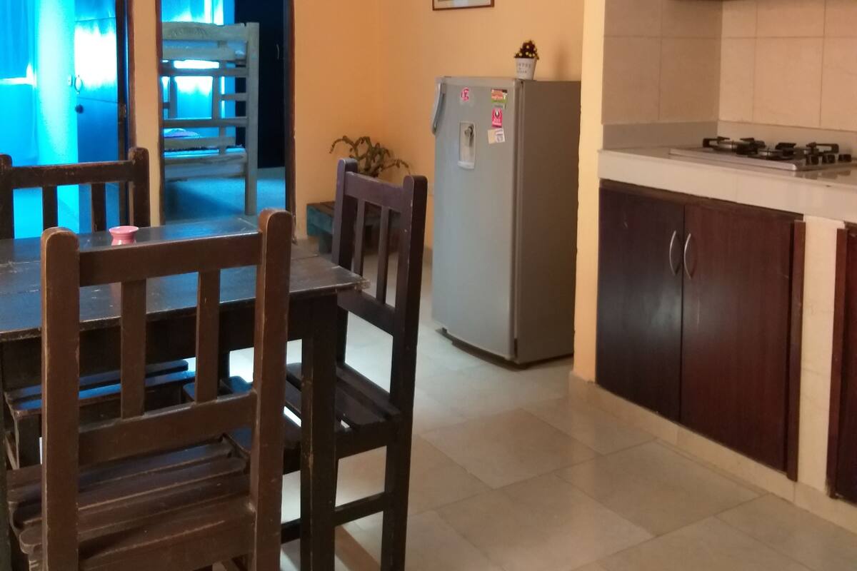 Căn hộ có thiết kế đặc sắc, 2 phòng ngủ, có thể sử dụng hồ bơi, tòa nhà phụ | Giường gấp/giường phụ (phụ phí), truy cập Internet không dây miễn phí
