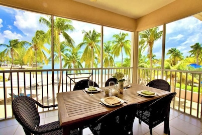 Waterfront 2BR w/ Pool/Jacuzzi– 7-UP Condo in Kaibo Kai